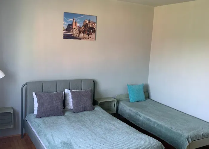 Cracow Family House בית נופש *