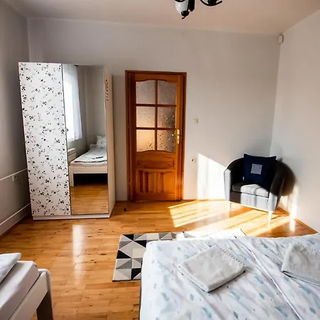 Cracow Family House Dom Z Ogrodem Na Wylacznosc *