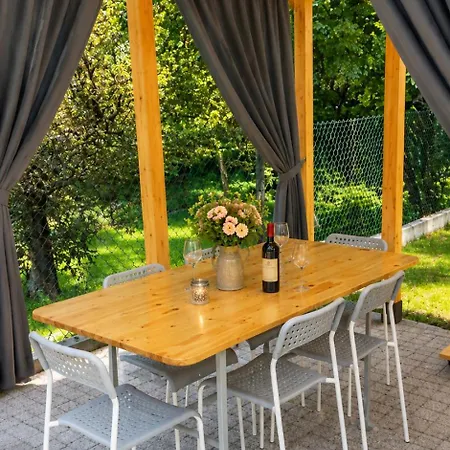 Cracow Family House Дом отдыха